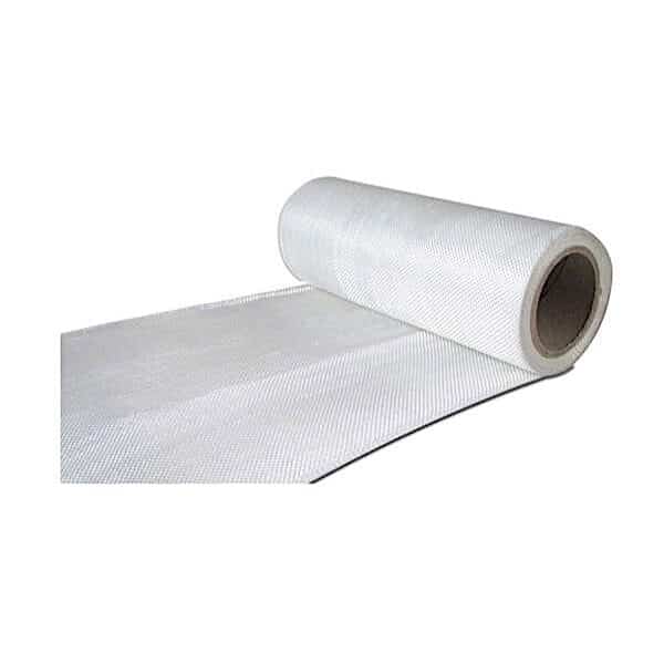 En rulle Glasfibertape 200 mm 225 g er delvist rullet ud på en almindelig hvid baggrund, så man kan se den vævede og let blanke glasfiberstruktur.