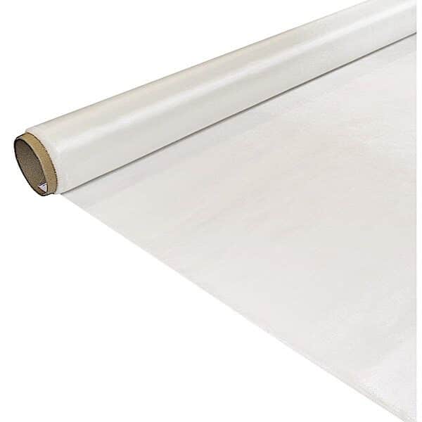 Glasfibervæv 80g, almindelig, 100 cm fra boatkitshop.com - en stor rulle hvidt glasfibervæv med en synlig papkerne, delvist udrullet på en flad overflade; ideel til maritime forsyningsbehov.
