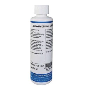 En hvid plastflaske mærket Fortynder til epoxy med tysk tekst og et blåt bånd i bunden, der indeholder 250 ml til kompositteknologi.